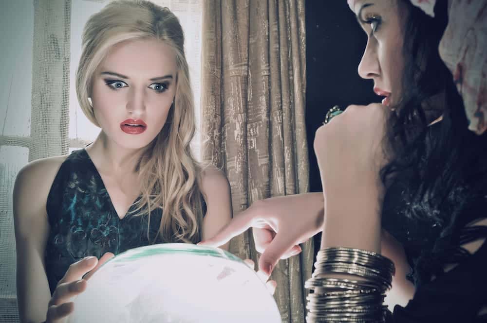 psychic myths fortune telling