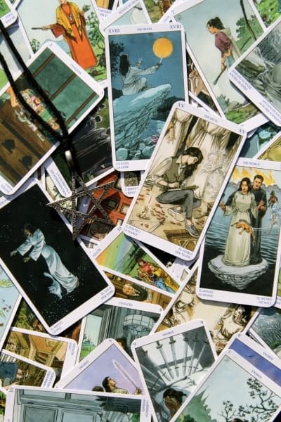 tarot card lovers