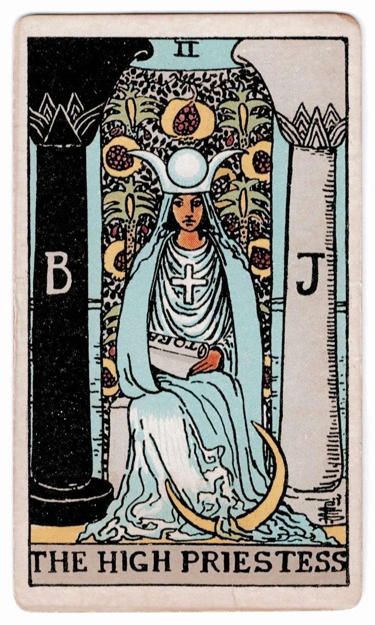 Your Tarot Birth Card – Life Path 2: The High Priestess