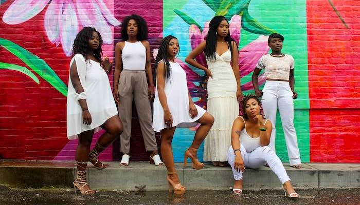 Here’s Why Sky-Gazing Tonight Will Help Crush the Patriarchy!