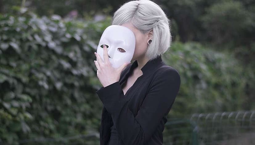 Yes, You ARE Awesome! 10 Ways to Overcome Impostor Syndrome and Stop Feeling Like a Fraud