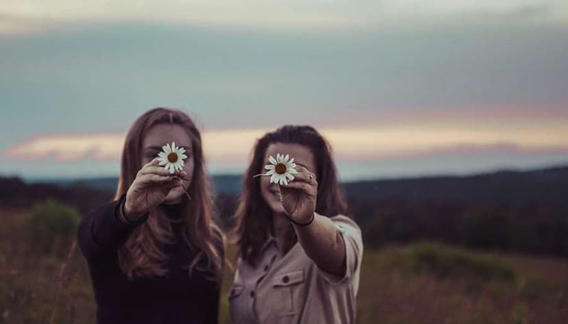 10 Astonishing Reasons Libras Make the Zodiac’s Most Amazing Friends!