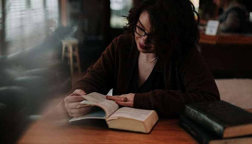 Witchy Reads! Top 5 Must-Read Magickal Books That Every Budding Witch Should To Check Out!