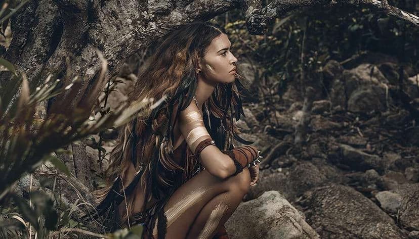 4 Simple Ways To Tune Into Your Intuition & Tap Into Your Ultimate Guidance System