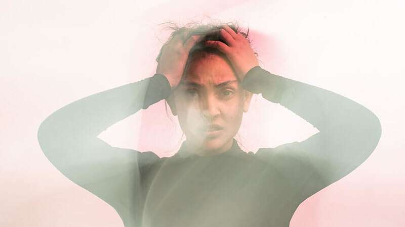 How To Be Peaceful and Present When You Can’t Stop Thinking